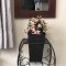壁掛け仏壇「鏡壇ミラリエ」に今日（4/25）の誕生花の「フクシア」を飾ってみました。