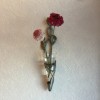 壁掛け仏壇「鏡壇ミラリエ」に今日（6/2）の誕生花の「スカビオサ」を飾ってみました。