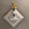 壁掛け仏壇「鏡壇ミラリエ」に今日（9/8）の誕生花の「黄色の菊」を飾ってみました。
