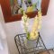 壁掛け仏壇「鏡壇ミラリエ」に今日（12/21）の誕生花の「キンギョソウ（金魚草）」を飾ってみました。