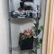 壁掛け仏壇「鏡壇ミラリエ」に今日（12/22）の誕生花の「ジニア（百日草）」を飾ってみました。