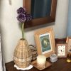壁掛け仏壇「鏡壇ミラリエ」に今日（6/28）の誕生花の「スカビオサ（松虫草）」を飾ってみました。