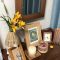 壁掛け仏壇「鏡壇ミラリエ」に今日（8/9）の誕生花の「ニッコウキスゲ（禅庭花）」を飾ってみました。