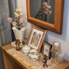 壁掛け仏壇「鏡壇ミラリエ」に今日（11/16）の誕生花の「セルリア（ブラッシィングブライド）」を飾ってみました。
