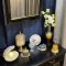 壁掛け仏壇「鏡壇ミラリエ」に今日（4/21）の誕生花の「スイートピー（麝香豌豆）」 を飾ってみました。