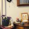 壁掛け仏壇「鏡壇ミラリエ」に今日（5/27）の誕生花の「ヘリオトロープ（木立瑠璃草）」 を飾ってみました。