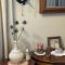 壁掛け仏壇「鏡壇ミラリエ」に今日（8/15）の誕生花の「エリンジウム（松毬薊）」 を飾ってみました。