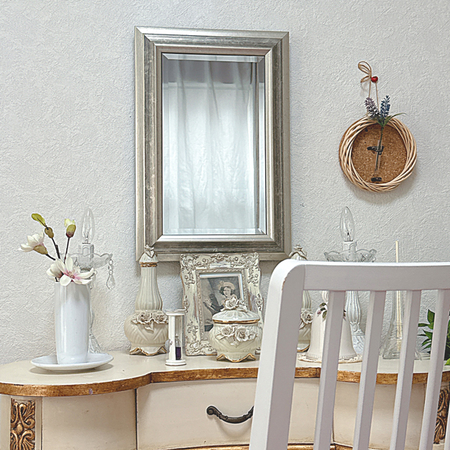 インテリア壁掛け仏壇「鏡壇ミラリエ」設置例